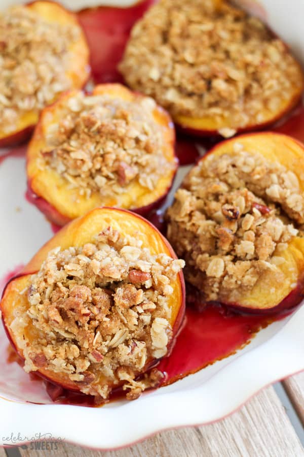 Peaches stuffed with streusel.