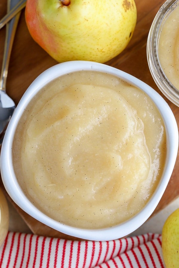 Pear sauce in a white bowl.
