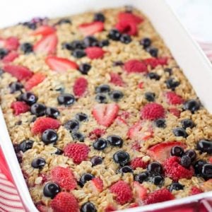 Baked oatmeal topped with berries.