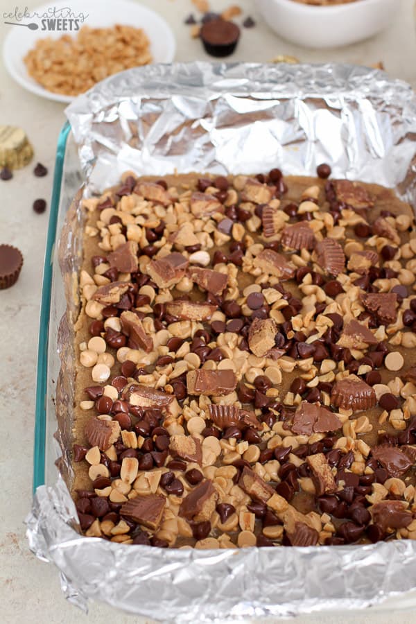 Peanut Butter Cookie Bars in a Pan Topped with Chocolate Chips