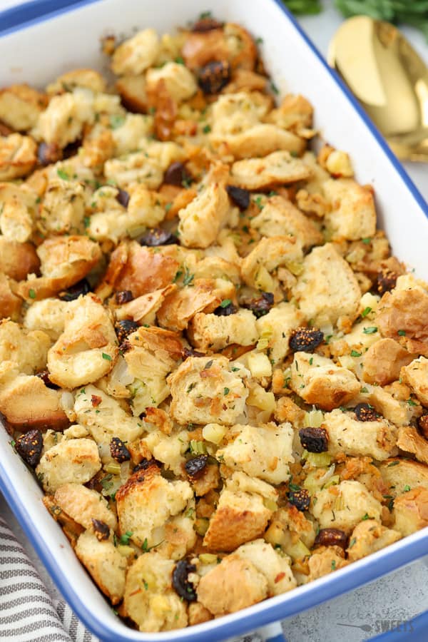 Fig and Sausage Stuffing