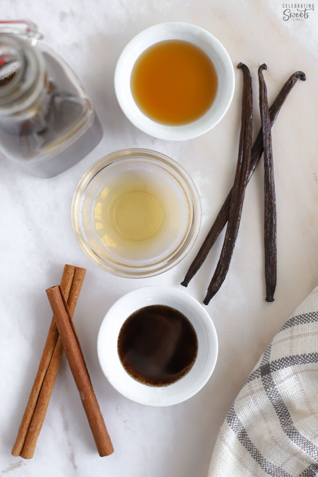 Vanilla Extract Substitutes (10+ Options) - Celebrating Sweets