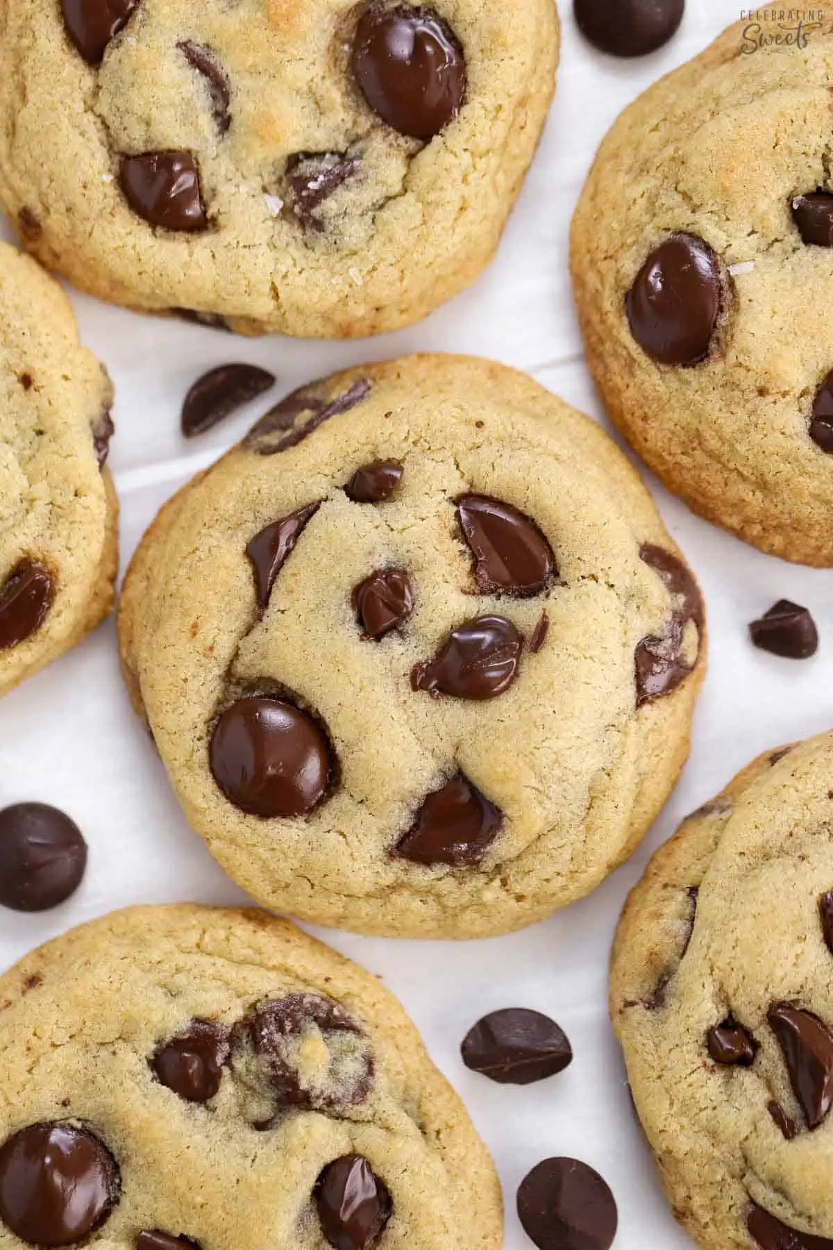 Closeup of chocolate chip cookies with melty chocolate chips.
