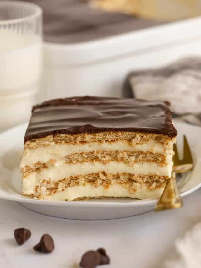 Easy Eclair Cake - Celebrating Sweets