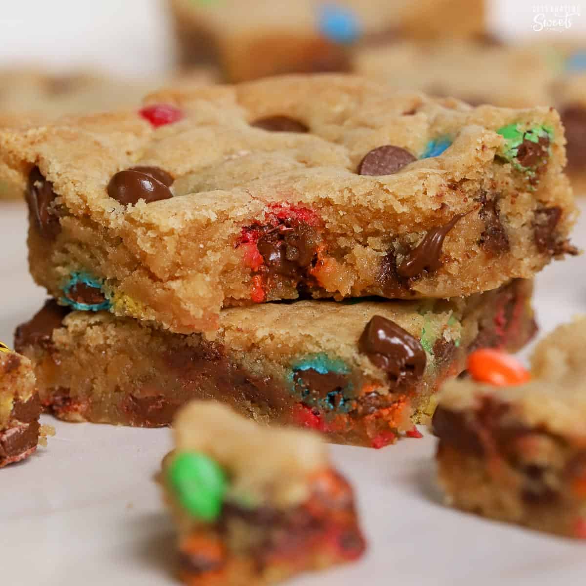 Chewy M&M Cookie Bars - Lovin' From the Oven