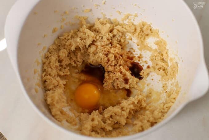 Snickerdoodle cookie dough batter in a white bowl.